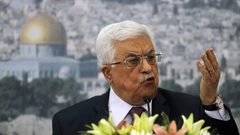 حملات إعلامية متعددة الاتجاهات تستهدف الرئيس عباس