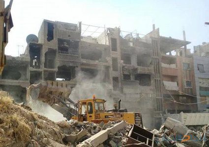 الرفاعي: وعود باستكمال العمل بإزالة الركام من مخيم اليرموك