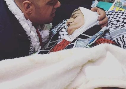 الأسير كامل الخطيب تحرر وشق سيف الموت صدره بفقدان أمه