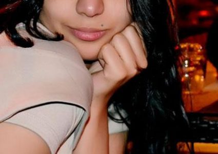 الراقصة شمس تنجو من حبل المشنقة