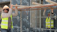 مشروع قانون لرفع الحد الأدنى للأجور يلوح في الأفق .. هل يمر؟