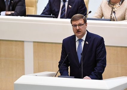 مسؤول روسي يعلق على تغريدة ترامب حول علاقته بروسيا