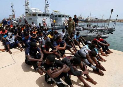 20 مليون دولار من قطر لإجلاء المهاجرين الأفارقة في ليبيا