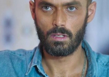 ابن حسن يوسف وشمس البارودي يتزوج من دون حفل زفاف