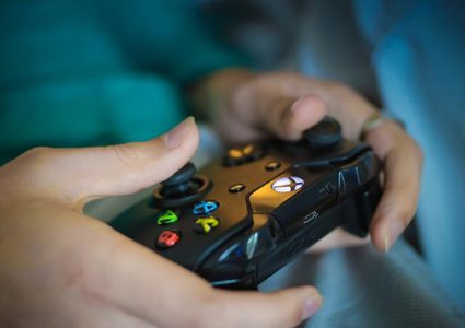 هل يمكن اعتبار إدمان ألعاب الفيديو حالة مرضية ؟