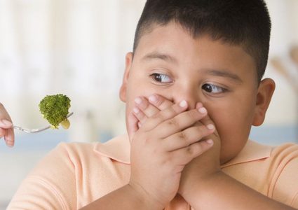 كيفية التعامل مع الوزن الزائد عند الأطفال