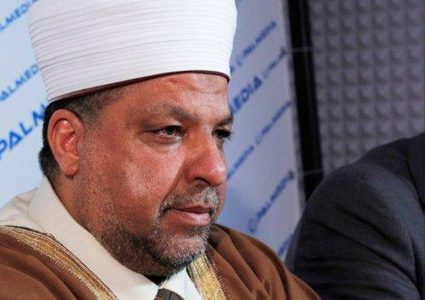 ادعيس: ما يجري في الأقصى انتهاك لحرمته واستهانة بالمقدسات