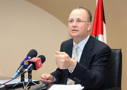 مصطفى يبحث مع الربيع سبل استثمار القطاع الخاص العربي بفلسطين