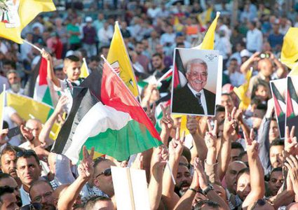 "ثوري فتح" يؤكد الالتفاف حول الرئيس عباس