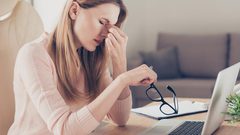 3 وصفات طبيعية منزلية لعلاج الصداع الشديد