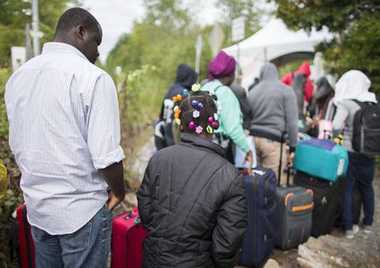 كندا تزف النبأ السعيد.. وتفتح أبوابها لمليون مُهاجر!