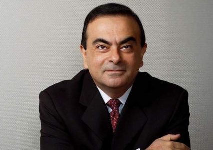 زوجة كارلوس غصن توجه رسالة إلى "هيومن رايتس" تندد فيها بظروف