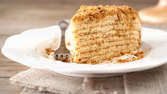 كيك العسل المميز