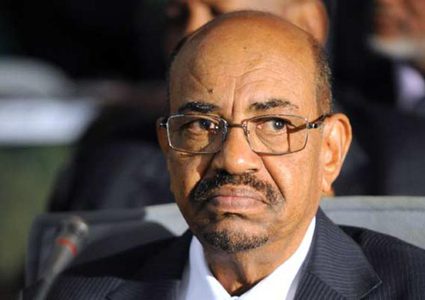 البشير: هناك مشكلة اقتصادية وسنعمل على حلها