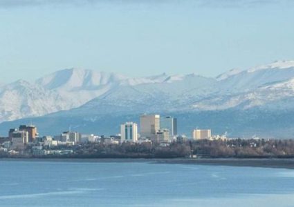 قصة الولاية الأمريكية التي تمنح سكانها ألف دولار سنويا