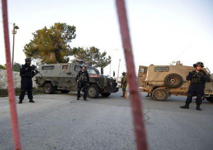 مستوطنون يغلقون المدخل الغربي لبلدة تقوع في بيت لحم