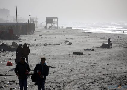 الدفاع المدني ينشر إرشادات حول التعامل مع المنخفض الجوي