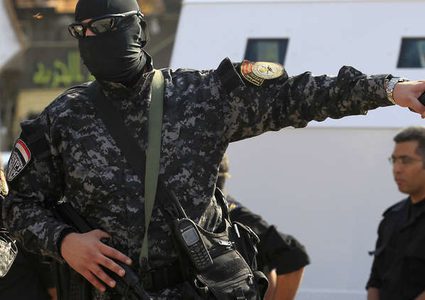 الداخلية المصرية تضبط لواء مزيفا يحتال على شركات كبرى