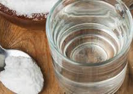 10 فوائد مذهلة للمحلول الملح والماء..تعرف عليها