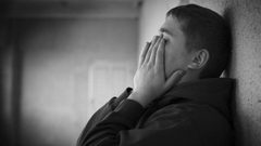 8 علامات على إصابة طفلك بالاعتلال النفسي