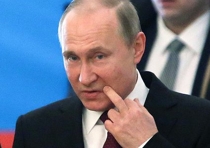 السر وراء عدم استخدام بوتين لهاتف ذكي