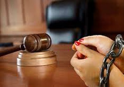 آسيوية ترشد عصابة لسرقة وقتل شريكتها في السكن