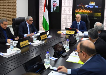 مجلس الوزراء يؤكد التزامه باعتماد التعديلات على "الضمان"