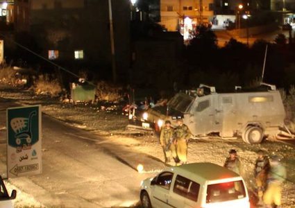 الاحتلال يغلق مدخل بلدة عزون شرق قلقيلية