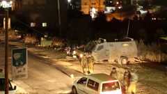 الاحتلال يغلق مدخل بلدة عزون شرق قلقيلية