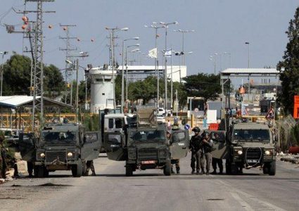 الاحتلال يغلق المدخل الرئيسي لبلدة عزون شرق قلقيلية