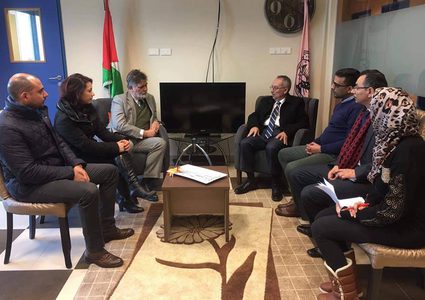 مركز إعلام النجاح يستقبل السفير الكندي دوغلس سكوثر