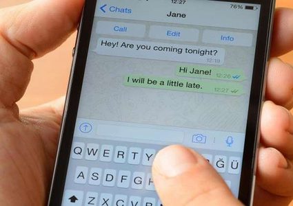 خلل بـ"واتس آب" يفضح رسائلك الخاصة أمام الغرباء