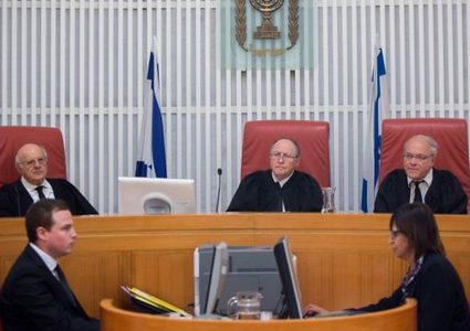 سلطات الاحتلال تحقق في "شبهات جنسية" في تعيين قاضية