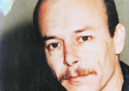 ماهر يونس يدخل عامه ال(37) في الأسر