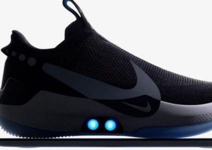 حذاء ذكي من نايكي يضبط نفسه بنفسه وتتحكم به من خلال هاتفك