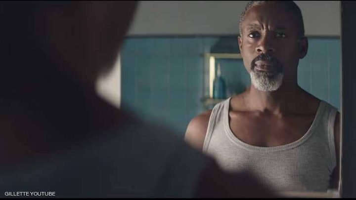 إعلان جديد يزعج الرجال.. ومطالب بـ"مقاطعة جيليت"