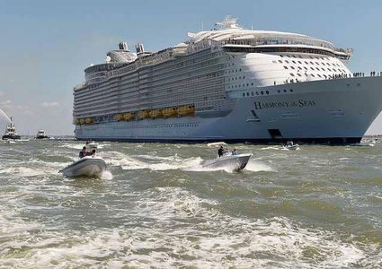 وفاة "مأساوية" بأكبر سفينة في العالم