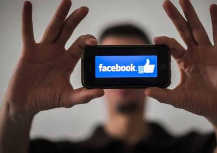 "تحدي السنوات العشر".. فيسبوك تخرج عن صمتها أخيرا