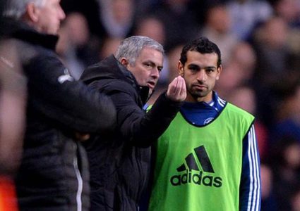 مورينيو ينهي سنوات الجدل: لهذا السبب تخليت عن "الطفل" صلاح