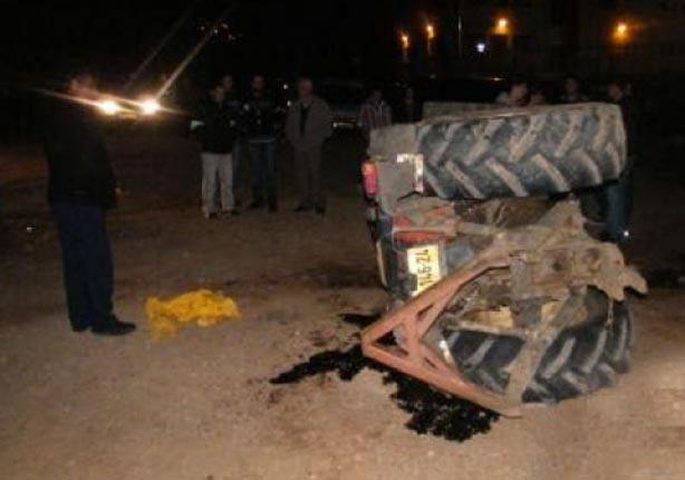 مصرع شاب 30 عامًا من بلدة يعبد بحادث انقلاب جرار زراعي
