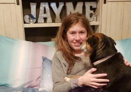 بعد 3 أشهر على اختفائها.. العثور على طفلة،قتل مجهول والديها