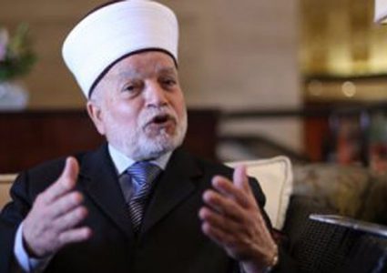 المفتي حسين يؤكد أهمية زيارة المسلمين وعلمائهم لمدينة القدس