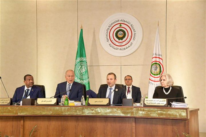 مشاريع قرارات داعمة للاقتصاد والقدس على "قمة بيروت"