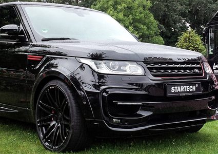 عدسات المصورين ترصد مخالفة ملكة بريطانيا للقواعد المرورية!