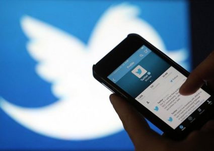 تويتر.. خلل مفاجئ يحول "الخاص" إلى "عام"