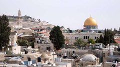 الحسيني يطلع السفير السنغافوري على الأوضاع في القدس