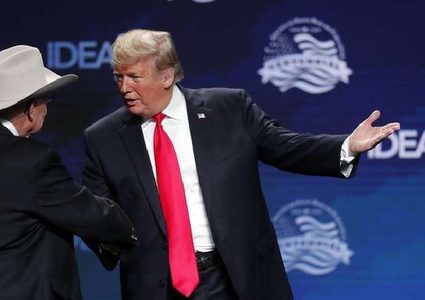 لماذا يلبس ترامب ربطات عنق طويلة جدا؟