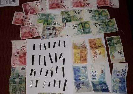 ضبط تاجر مخدرات في منطقة بيت لقيا متلبّسًا