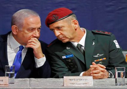 نتنياهو يتوافق مع كوخافي على استمرار الهجمات بسوريا