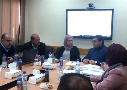 التربية تبحث ترتيبات عقد الامتحان الشامل محوسباً